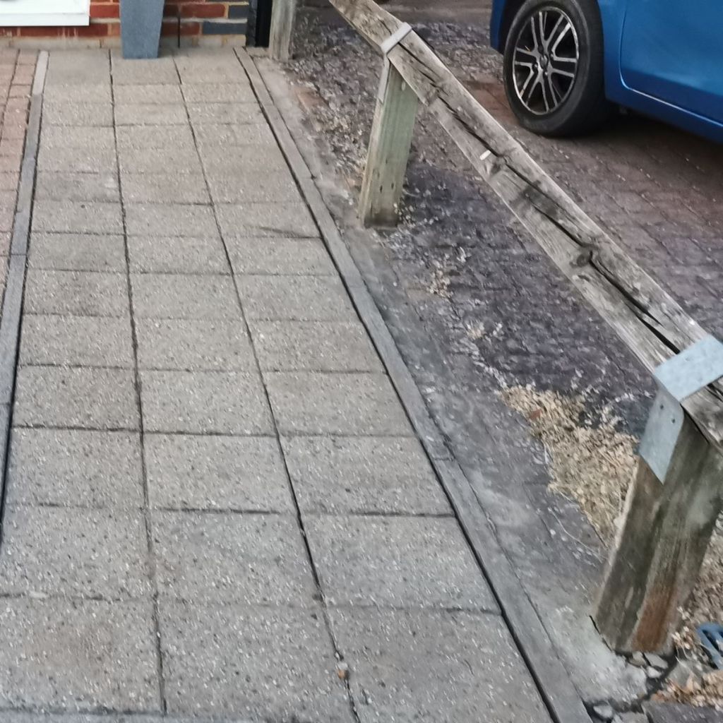 Same path after weeding, with a clean gravel edge